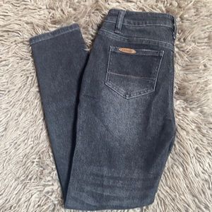 Joyfolie  Mia Joy boutique jeans 👖 black ripped straight legs size 10